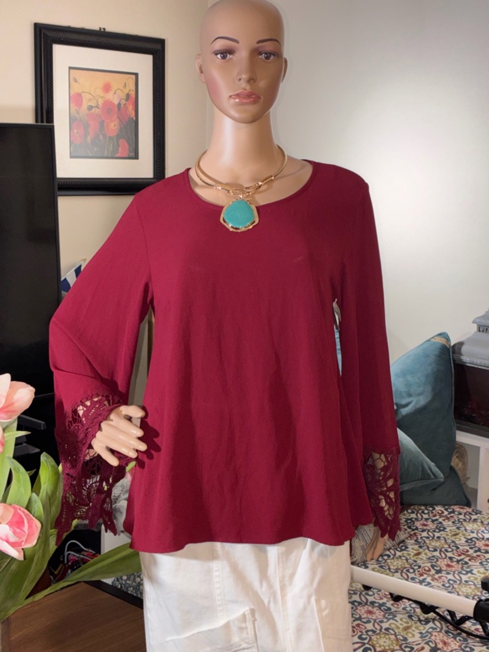 Francesca's Collections Wine Lace-Sleeve Tunic Top